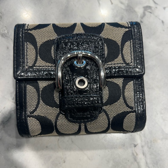 Coach Handbags - Coach trifold buckle wallet